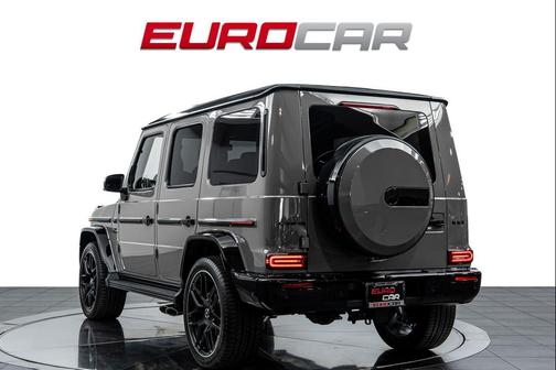 MANUFAKTUR Arabian Grey Non- Metallic 2026 Mercedes-Benz AMG G 63 G 63 AMG