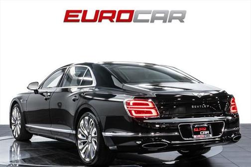 2024 Bentley Flying Spur Mulliner W12
