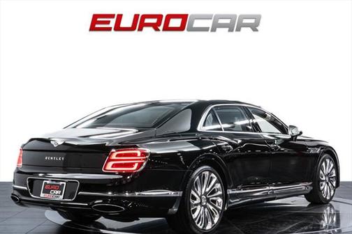 2024 Bentley Flying Spur Mulliner W12