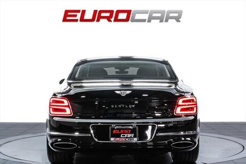 2024 Bentley Flying Spur Mulliner W12