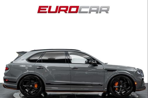 Gray 2025 Bentley Bentayga S Black Edition