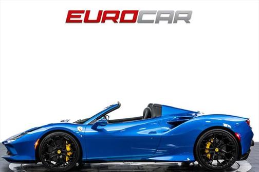 2022 Ferrari F8 Spider Base