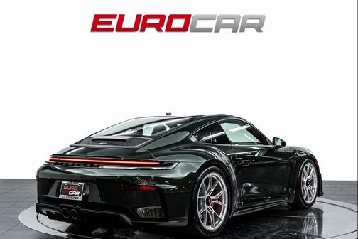 2025 Porsche 911 GT3 w/Touring Package