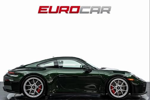 2025 Porsche 911 GT3 w/Touring Package