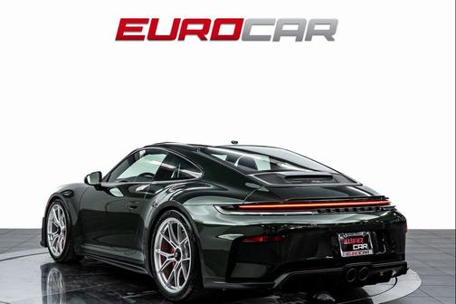 2025 Porsche 911 GT3 w/Touring Package