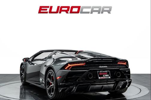 Grigio Lynx 2021 Lamborghini Huracan EVO Spyder