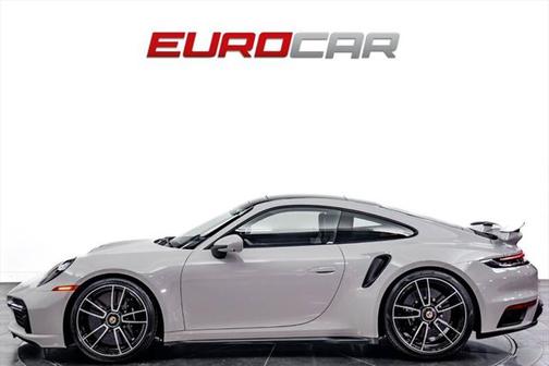 2022 Porsche 911 Turbo S