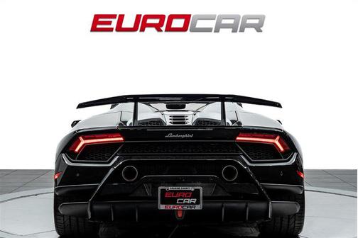 2019 Lamborghini Huracan Performante