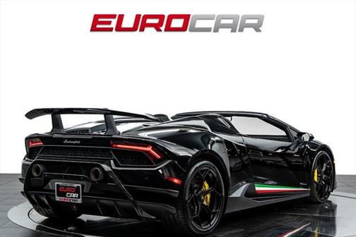 2019 Lamborghini Huracan Performante