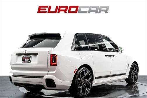 2025 Rolls-Royce Cullinan Black Badge