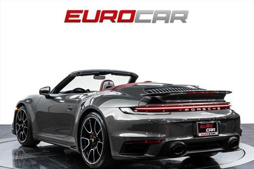 2021 Porsche 911 Turbo