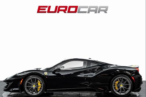 2020 Ferrari 488 Pista Base