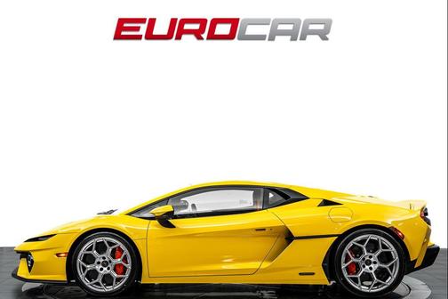 2026 Lamborghini Temerario Base