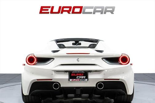 2018 Ferrari 488 Spider Base