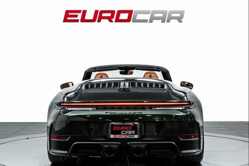 2026 Porsche 911 Carrera 4 GTS