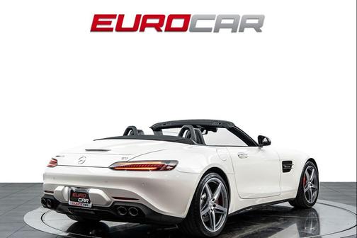 Diamond White 2021 Mercedes-Benz AMG GT R