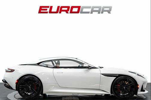 2024 Aston Martin DB12 *DUO-TONE INTERIOR * FRONT PPF*