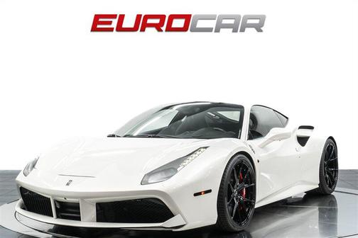 2017 Ferrari 488 GTB Base