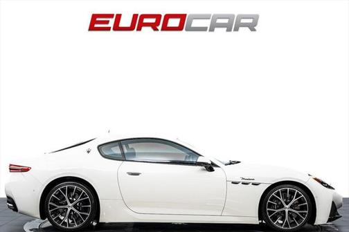 2024 Maserati GranTurismo Modena
