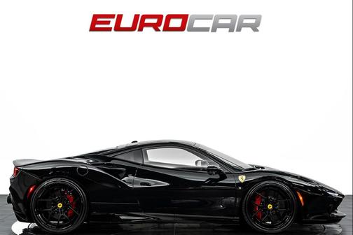 Nero 2021 Ferrari F8 Tributo Base