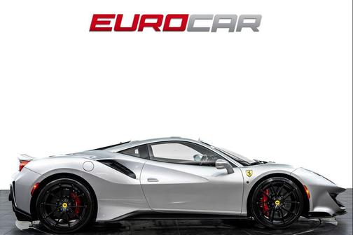 2020 Ferrari 488 Pista Base
