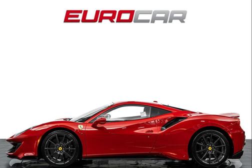 Rosso Corsa 2019 Ferrari 488 Pista Base