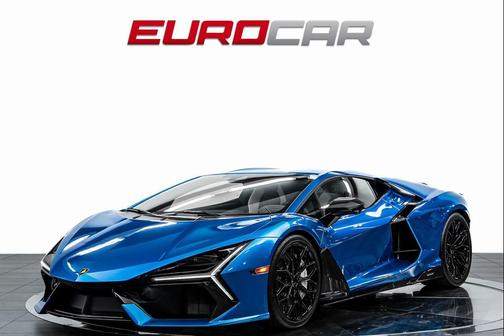 2025 Lamborghini Revuelto Base