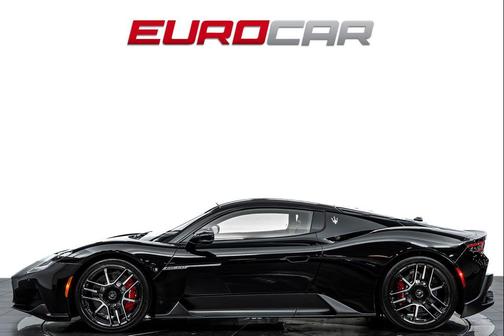 Nero Essenza Solid 2023 Maserati MC20 Base