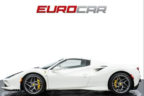 2022 Ferrari F8 Spider Base