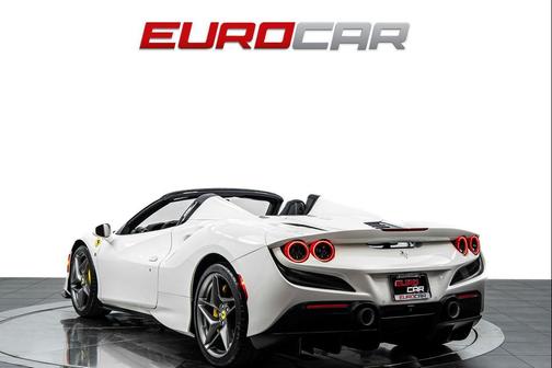 2022 Ferrari F8 Spider Base