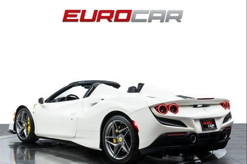 2022 Ferrari F8 Spider Base