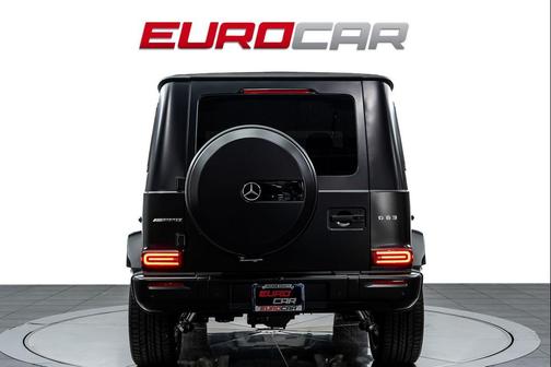 MANUFAKTUR Night Black Magno 2026 Mercedes-Benz AMG G 63 G 63 AMG