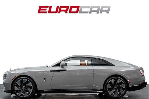 Tempest Gray 2025 Rolls-Royce Spectre *SHOOTING STAR HEADLINER * TRI-COLOR INTERIOR*