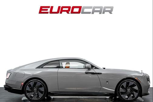 Tempest Gray 2025 Rolls-Royce Spectre *SHOOTING STAR HEADLINER * TRI-COLOR INTERIOR*