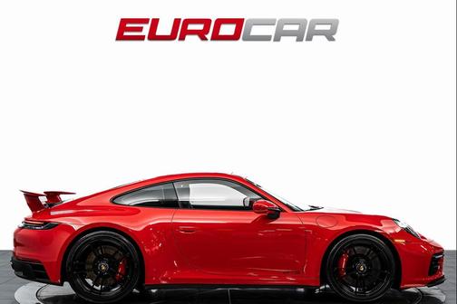 2023 Porsche 911 Carrera GTS