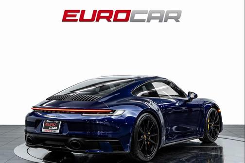 2020 Porsche 911 Carrera 4S
