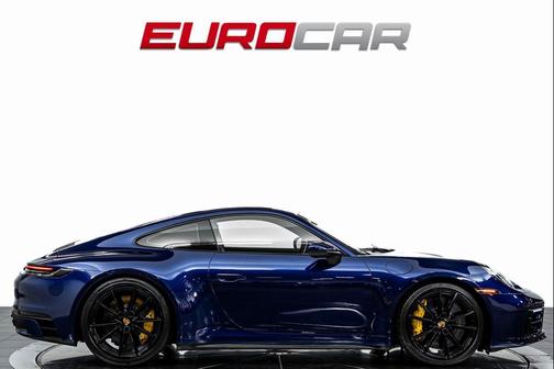2020 Porsche 911 Carrera 4S
