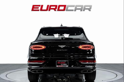 2024 Bentley Bentayga V8