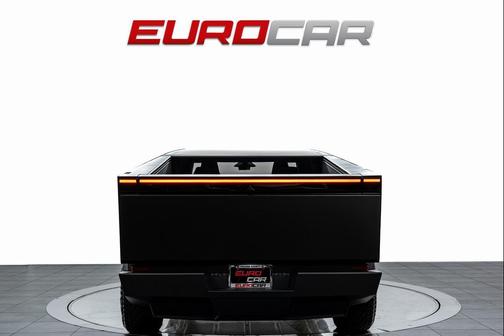 2024 Tesla Cybertruck Cyberbeast