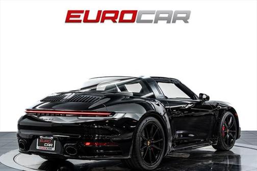 2024 Porsche 911 Targa 4S