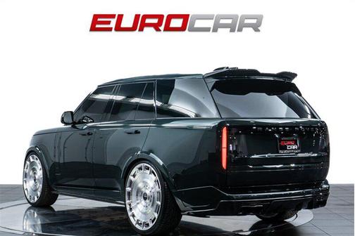 2025 Land Rover Range Rover P530 SE