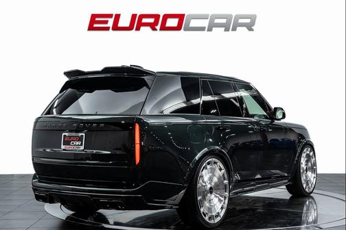 2025 Land Rover Range Rover P530 SE