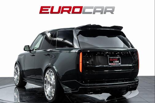 2025 Land Rover Range Rover P530 SE