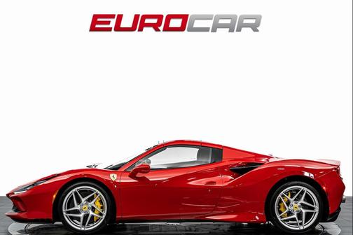2023 Ferrari F8 Spider Base