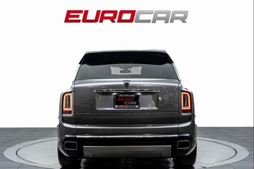 2022 Rolls-Royce Cullinan 