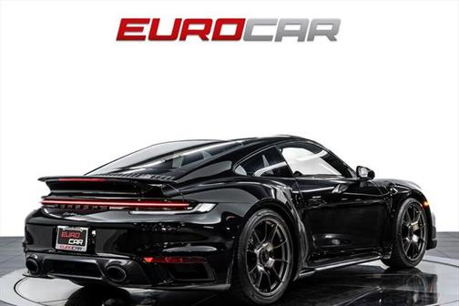 2025 Porsche 911 Turbo