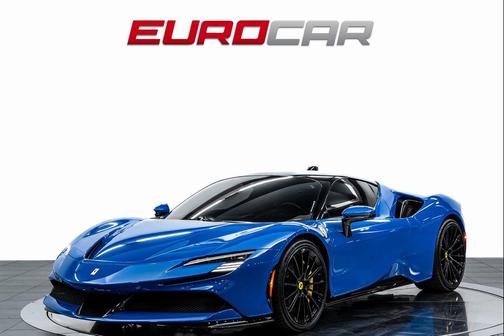 2023 Ferrari SF90 Stradale Base