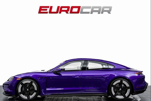 2025 Porsche Taycan 