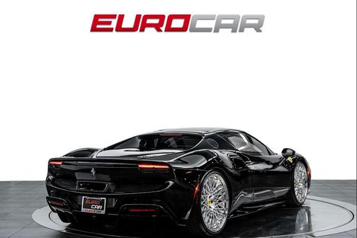 Nero 2022 Ferrari 296 GTB Base