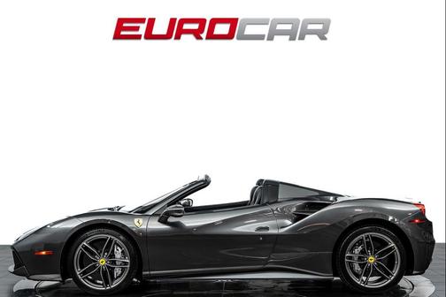 2019 Ferrari 488 Spider Base